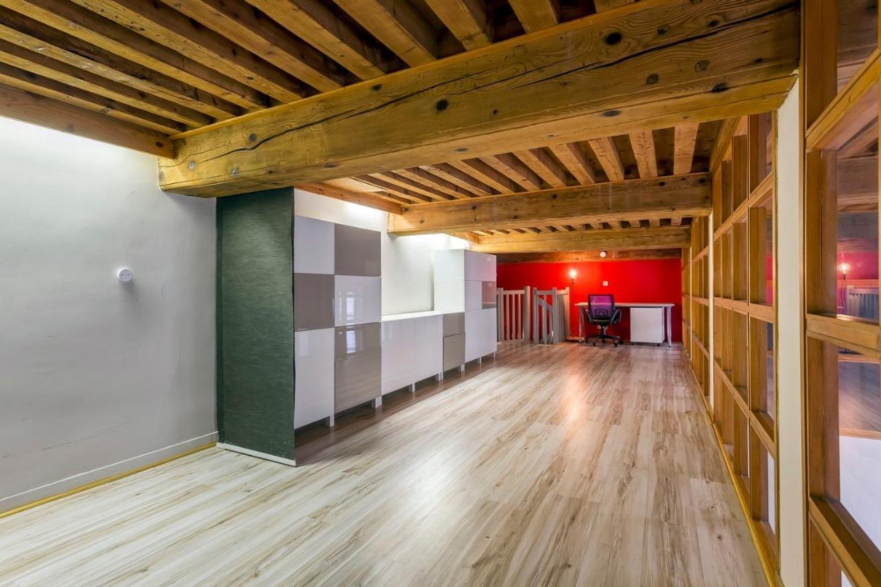 The Old Lyon Sauna 6 People Εξωτερικό φωτογραφία
